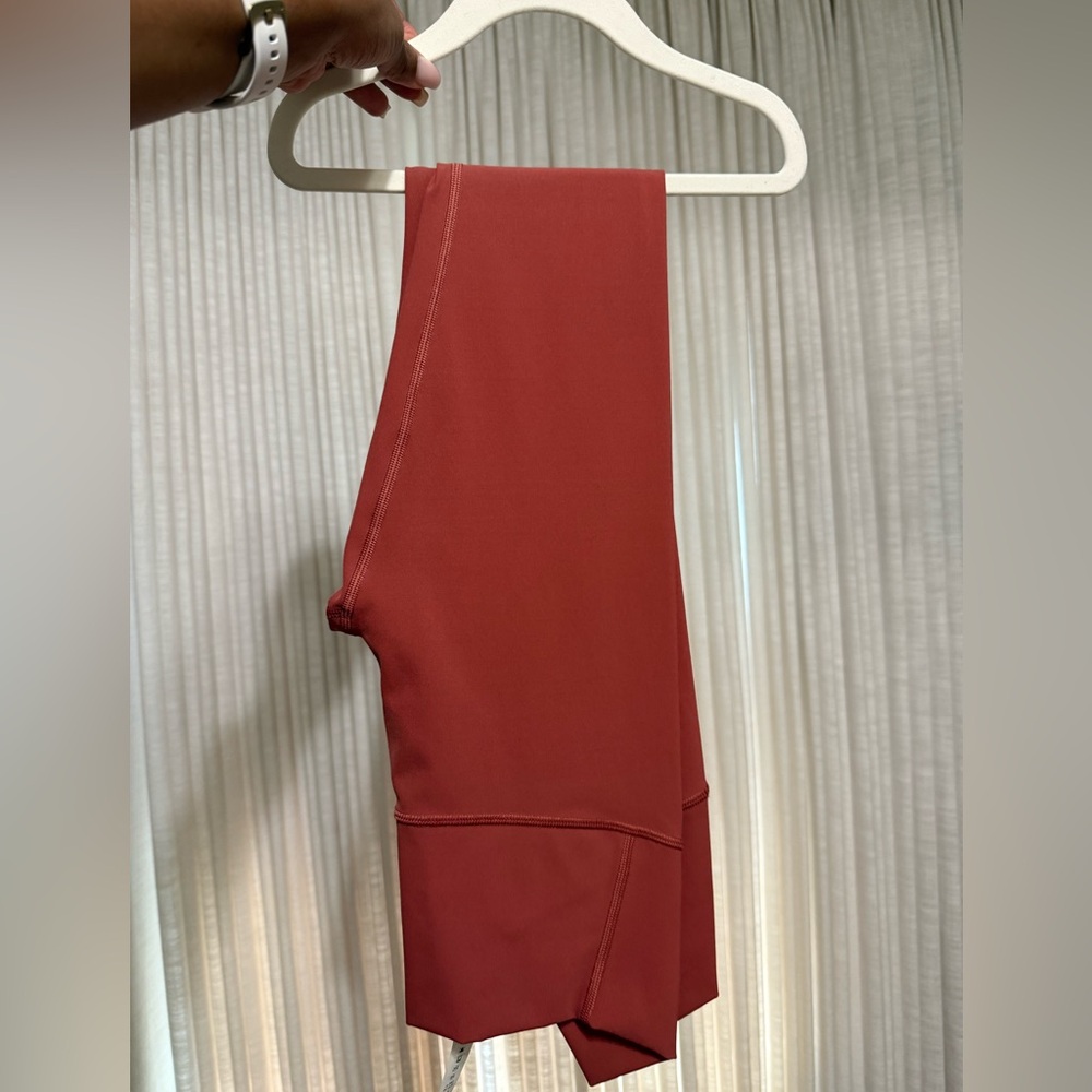 lululemon wunder train size 2